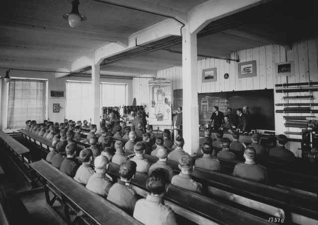 DMG-Motorschule Klassenzimmer (5)