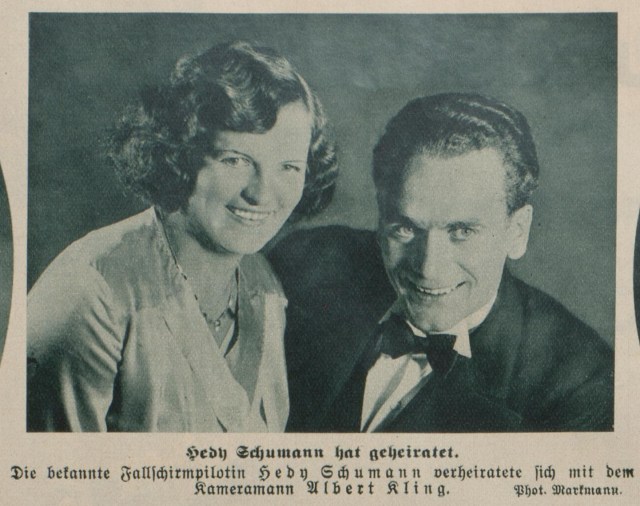Dieses Bild hat ein leeres alt-Attribut; sein Dateiname ist 1931-08-14-fallschirmspringerin-schumann-heiratet-filmer-kling.jpg.